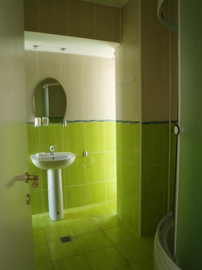 Гостевой дом Vila Nautica Костинешти-26