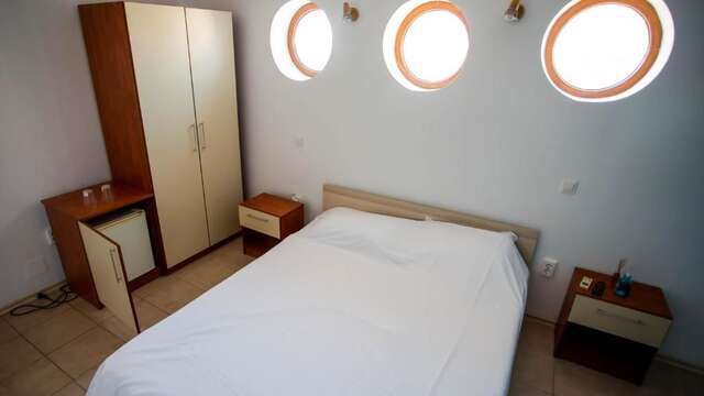 Гостевой дом Vila Nautica Костинешти-49